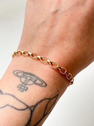 Two-Textured Link Chain Bracelet | 9ct Gold | 7.2-Inch | 4.46g