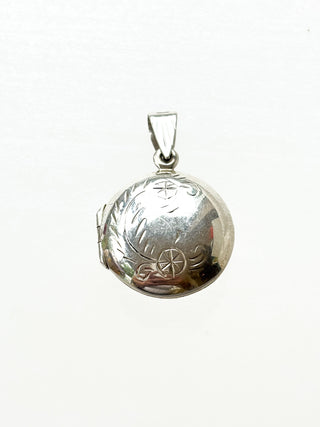 Circle Locket  | 925 Silver | 18–20-Inch Silver Chain | 3.82g