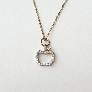 Apple charm | 9ct | 0.46g | 18in fine cable link chain