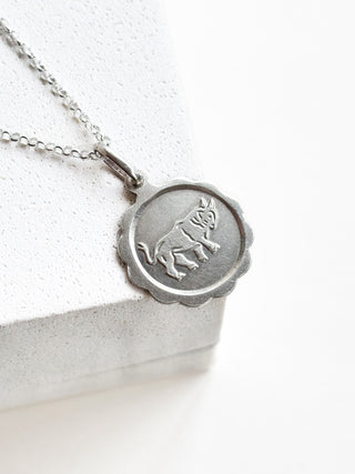 Taurus Zodiac Pendant | Silver | 18-Inch Fine Cable Link Chain | 1.47g