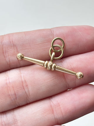 T-Bar Pendant | 9ct Gold | 2.69g