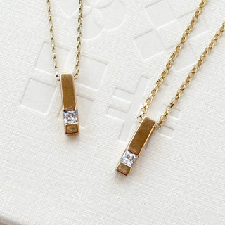 2.CZ Bar Pendant | 9ct Gold | 0.72g | 18-Inch Fine Cable Link Chain