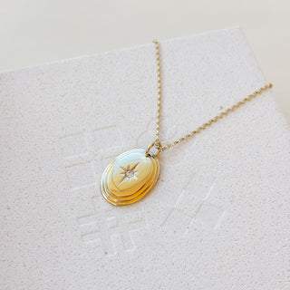 Oval Star Burst Disk Pendant | 9ct Gold | 18in Fine Cable Link Chain |3g