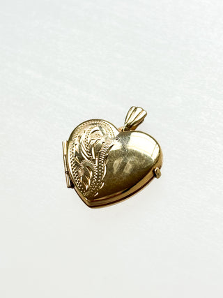 Heart Locket on Diamond Chain | 9ct Gold | 18–20-Inch | 1.36g