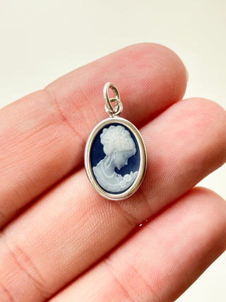 Blue cameo pendant | 925 Silver | 1.00g | 18–20-Inch Cable Link Chain