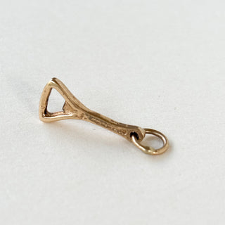 Bottle Opener Pendant 18 inch cable link necklace  | 9ct Gold | 1.76g