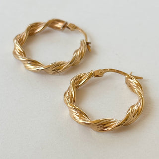 Twisted Gold Hoops | 9ct | 22mm | 1.6g