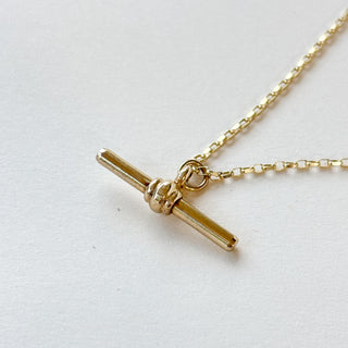 Chunky T-Bar Necklace – 9ct Gold | 3.85g | 18" Medium Cable Link Chain