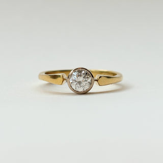 18ct Round Diamond Solitaire
