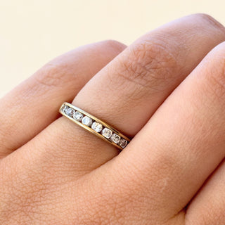 Channel-Set Half Eternity Ring | 9ct Gold | 2g | Size M