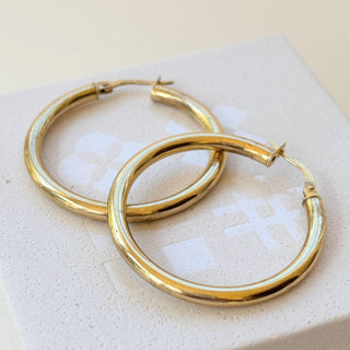 Minimal Large Hoops | 9ct Gold | 2.1g | 30mm Diameter