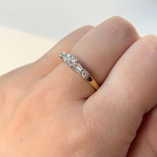 Round and Tapered baguette diamond band