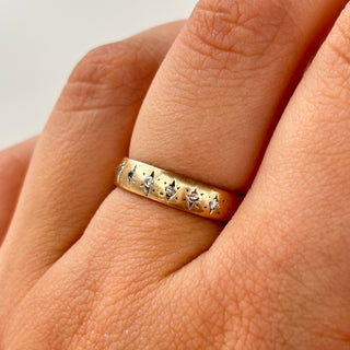 7-Stone Natural Diamond Band | 9ct Yellow &amp; White Gold | Size N½ | 2.5g