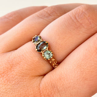Trilogy Ring | Green Oval &amp; Round Stones | Size O | 2.3g