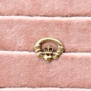 9 Carat Claddagh Pin