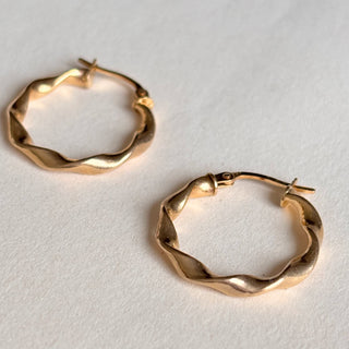 Twist Hoops | 9ct Gold | 20mm | 1.1g