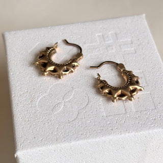 Textured Creole Huggies | 9ct Gold | 12mm | 0.80g