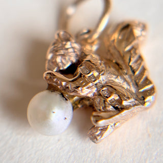 9ct Gold Squirrel Charm with 18inch chain | 1.6g | 9 carat gold