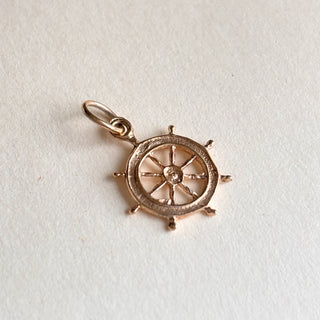 9ct Gold Ship’s Wheel Charm | 1.6g with 18" Curb Chain | Cut-Out Design