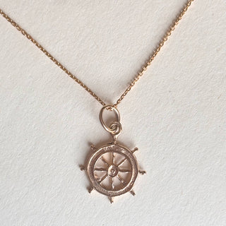 9ct Gold Ship’s Wheel Charm | 1.6g with 18" Curb Chain | Cut-Out Design