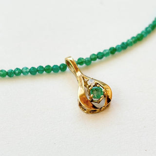 Strand of Natural Green Stone Beads with 9ct Gold Jumprings | 16 Inch | Professionally Restrung