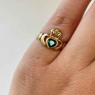 Claddagh Ring with Green Stone | 8ct Gold | Size J | 1.8 gram