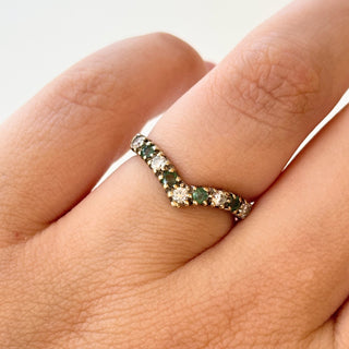 Chevron Ring with Green & Clear CZ Stones | 9ct Gold | Size L | 1.6g