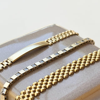 Identity Bracelet | 9ct Gold | 8.10g | 7.5" | Oyster Links | Heavy Lobster Clasp