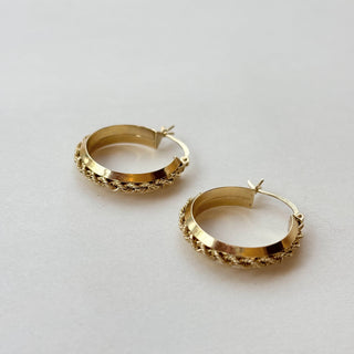 Round Creole Hoops with Rope Chain Detail | 9ct Gold | 18mm Everyday Size | 1.8g