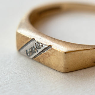 Bar Signet Ring with Clear Stones | 9ct Gold | Size L | 1.8g
