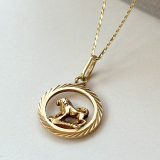 Leo Medallion Pendant Necklace | 14ct Gold Pendant 2.71g | 18" 9ct Flattened Curb Chain | 4.30g Total | 3D Sculpted Lion Design