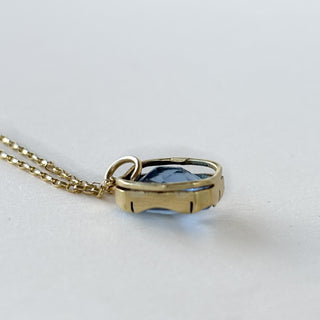 Blue stone Pendant Necklace | 9ct Gold | 2.3g